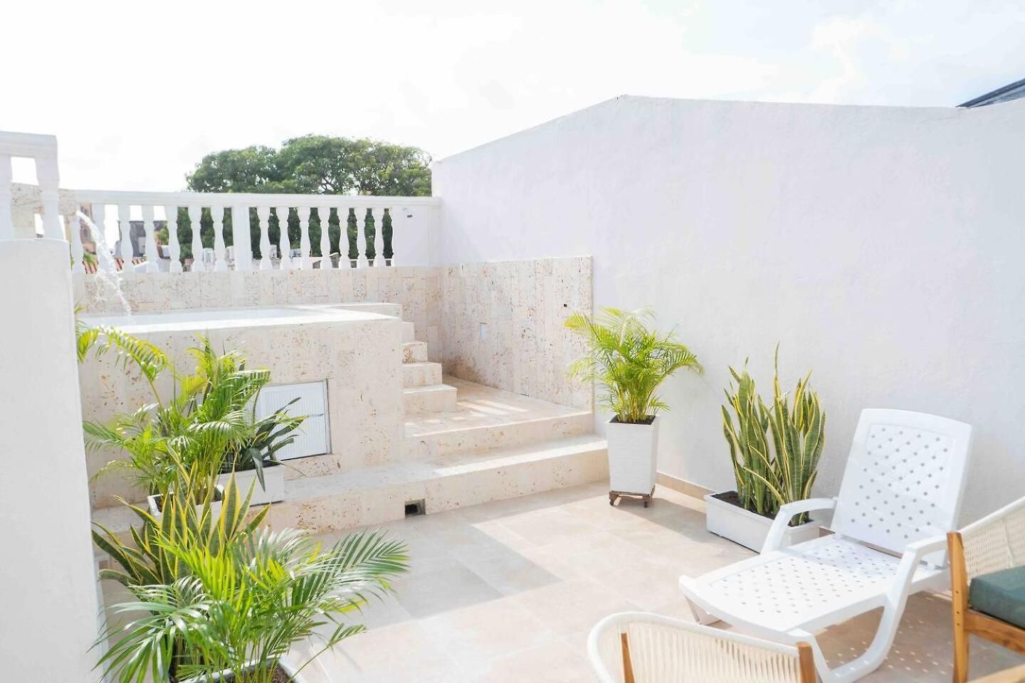 Casa Moneda 3 House Old Pool Near Clock Tower Cartagena